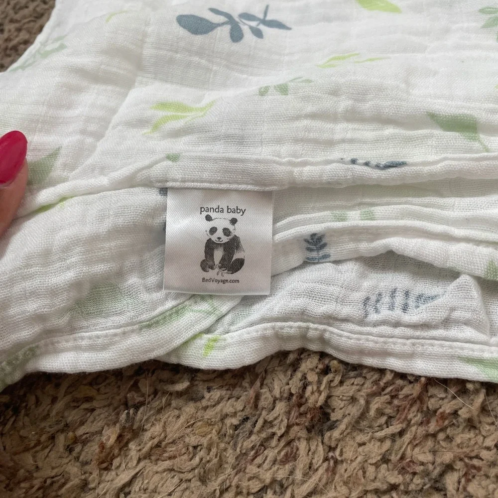 Panda Baby BedVoyage Bamboo Muslin‎ Swaddle Blanket White Green Blue Leaf Print
